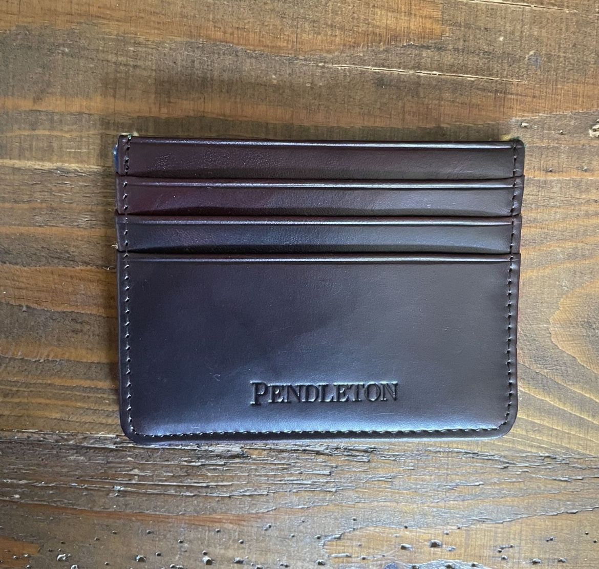 Pendleton Wallets And Keychains