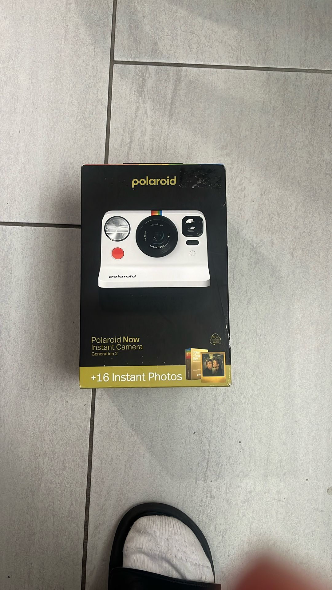 Polaroid Now Instant Camera Generation 2 + 16 Instant Photos - White - BRAND NEW