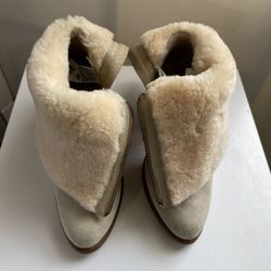 Ugg Boots (Cowboy Boots)