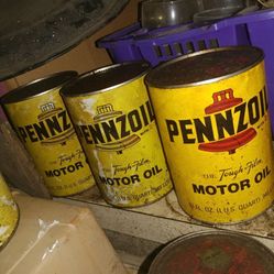 Vintage full unopened Penzoil Quart Can