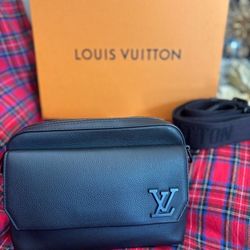 LV Fastline Messenger Men Bag