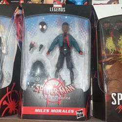 Marvel Legends Spider-Man Into The Spiderverse Miles Morales 