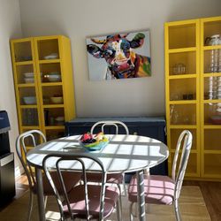 Dining Table Vintage