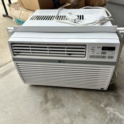 Window Air Conditioner 