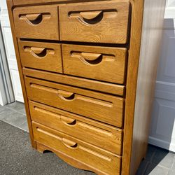 Mid Century Style Oak 5 Drawer Tall Dresser w/ Jewelry Drawer