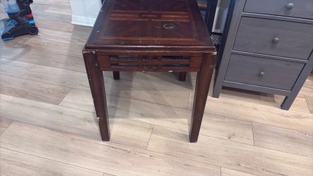 Bed side table