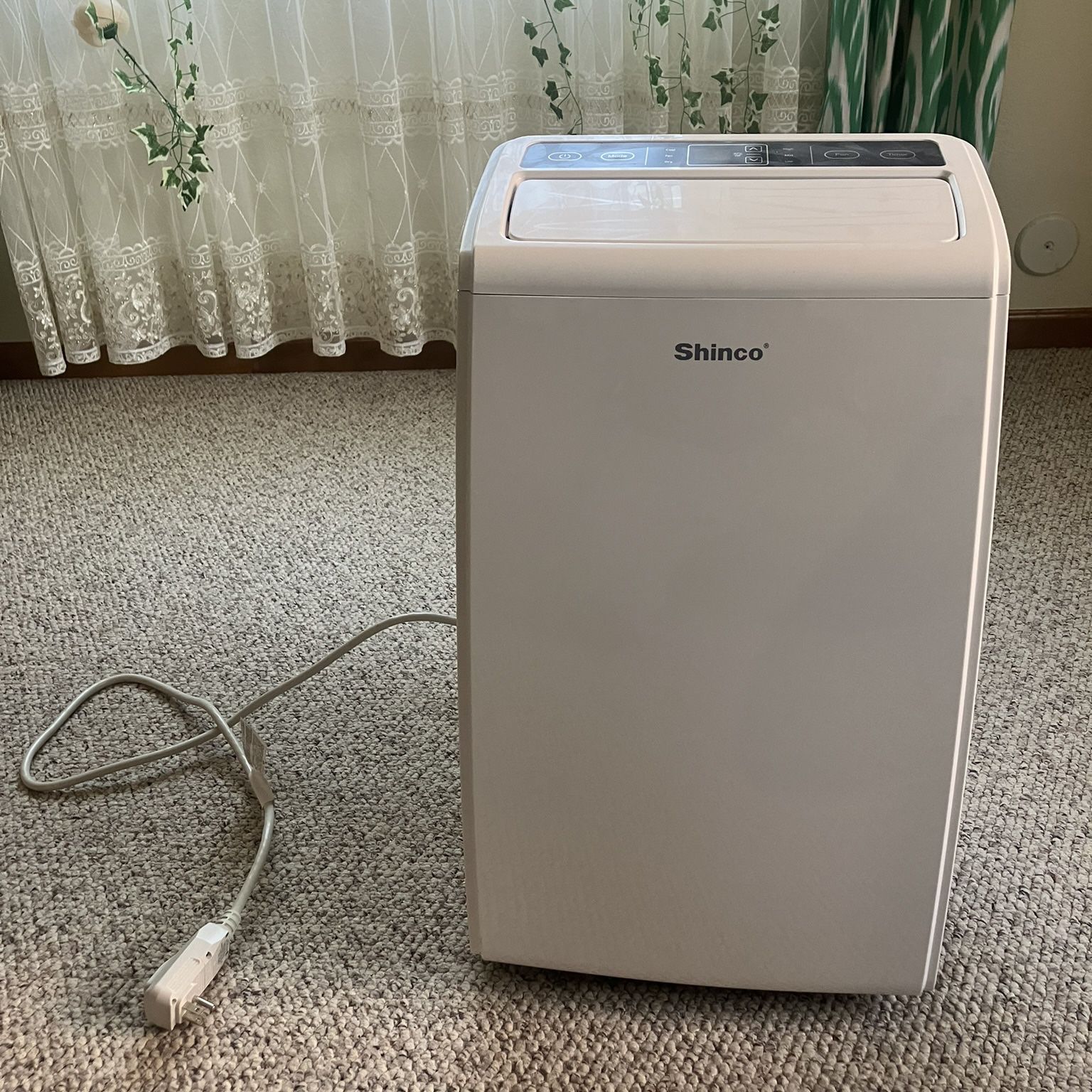Shinco Portable Air Conditioner - Almost Brand New