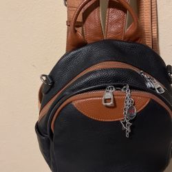 Genuine Leather Ladies Back Pack\satchel