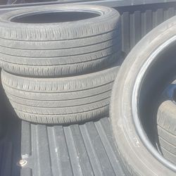 Set Of 4 235/45/18 Hankook Used Tires 