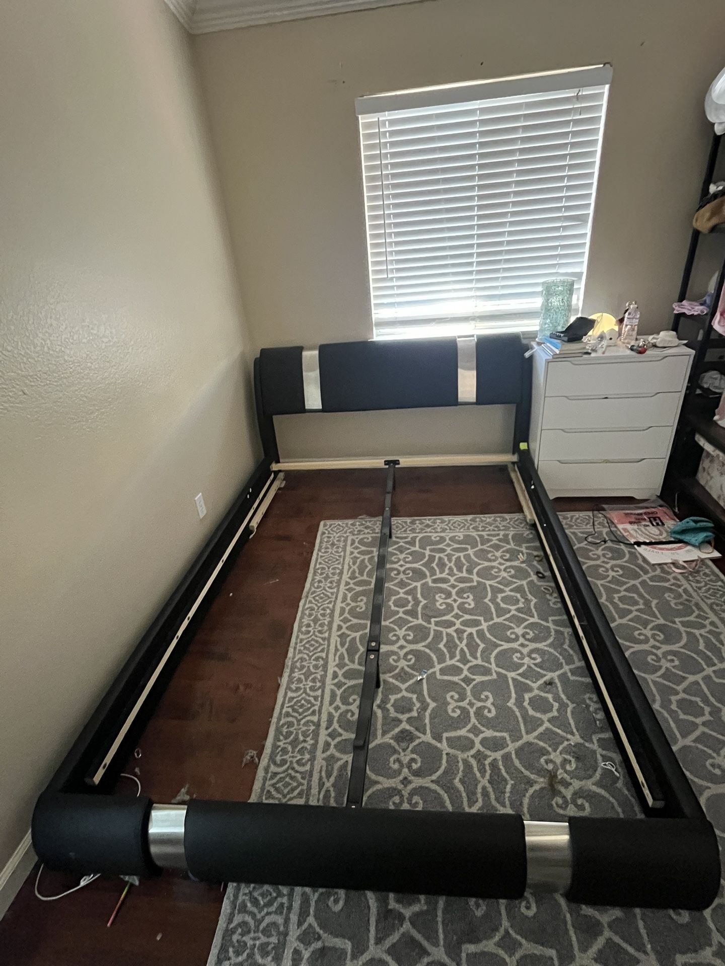 Queen Size Bed Frame 