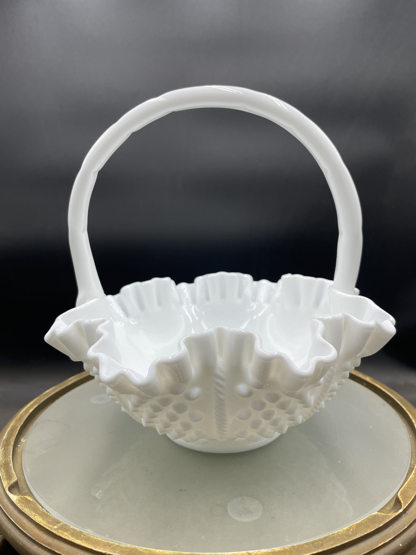 VINTAGE FENTON HOBNAIL WHITE MILK GLASS HANDLED BASKET W/Ruffled Edge 8.5” VG