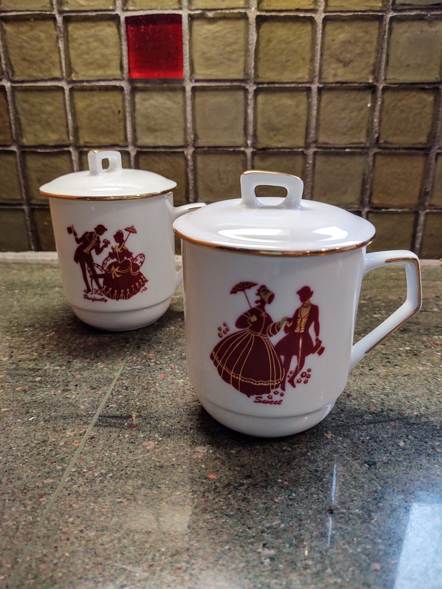 Vintage Porcelain Tea Cups With Lid