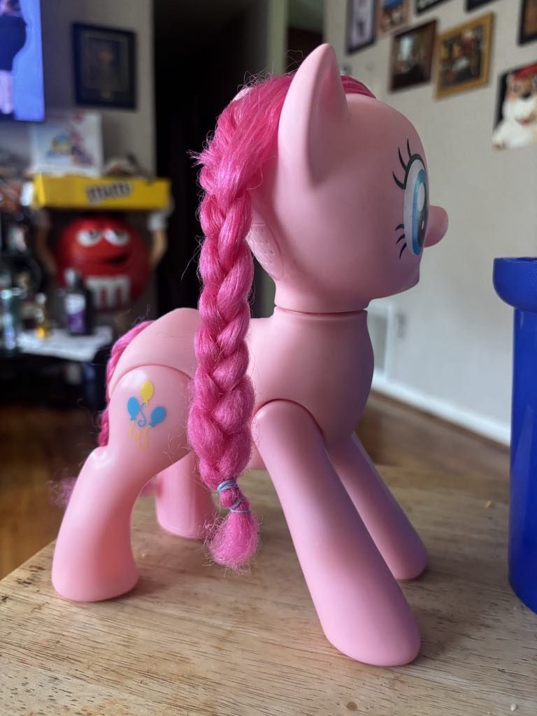 My Little Pony Toy Oh My Giggles Pinkie Pie