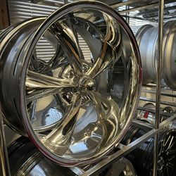 Set Of 4 Staggered 20” Chrome Ridler Rims
