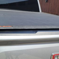 Rough country bed cover