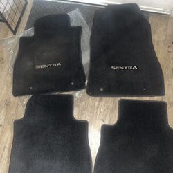 2016-2020 Nissan Sentra Floor Mats