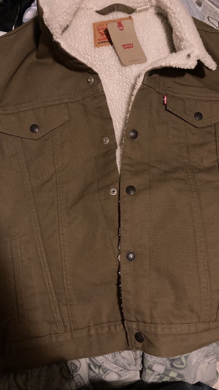 Levis Jacket Size Large