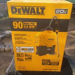 DeWalt, 20 v lithium ion,powered pack pack