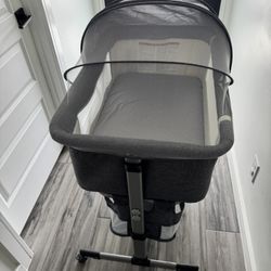 Bedside Sleeper Bedside Crib, Baby Bassinet 3 in 1 Travel Baby Crib Baby Bed with Breathable Net,Adjustable Portable Bed for Infant/Baby(Deep Grey)