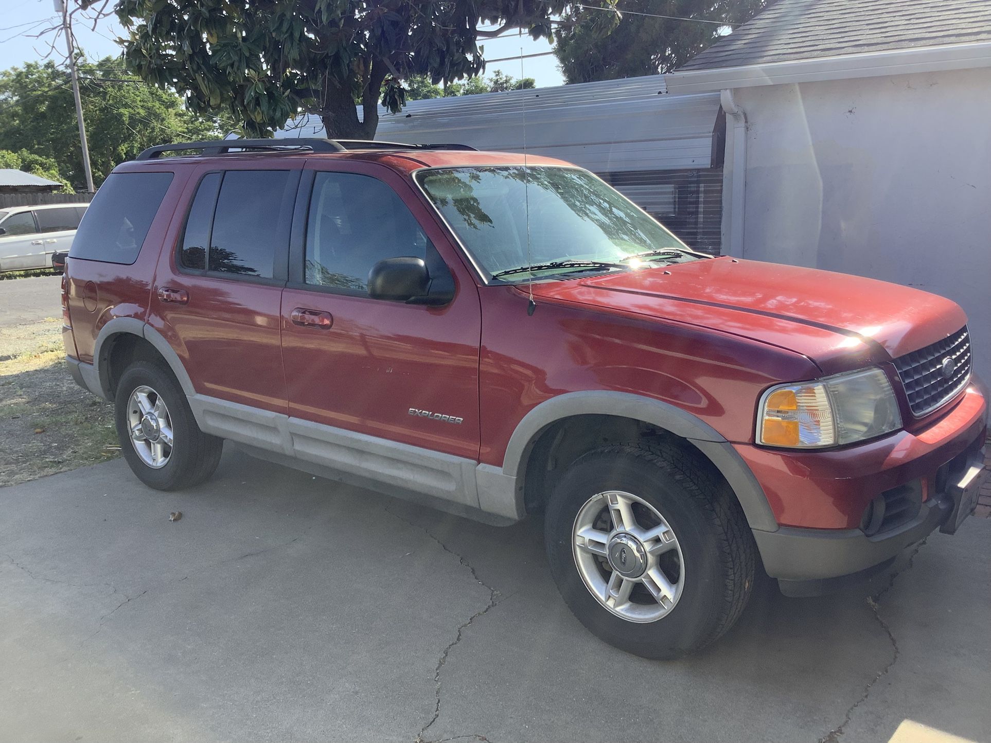 2002 Ford Explorer
