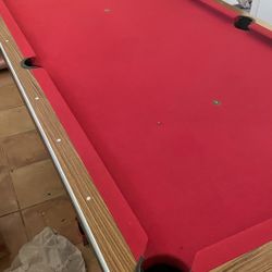 Pool table