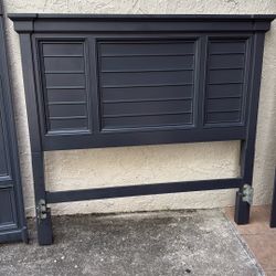 Kids Hilton Head Graphite Full Panel Bed With Box spring . No Mattress**