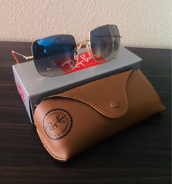 New Rayban Square 1971 Sunglasses 🕶️