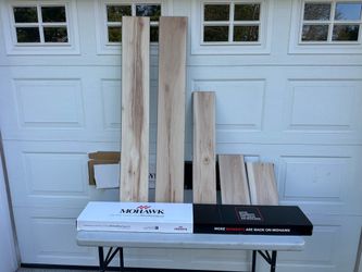 Mohawk Flooring (1 box unopened + ~2sq ft)