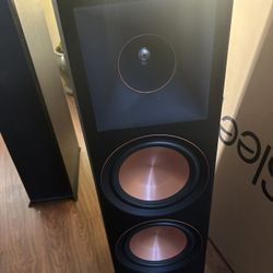  SPEAKER $900 OBO RP-8060FA DOLBY ATMOS FLOOR-STANDING  klipsch