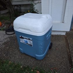Old IGLOO Cooler