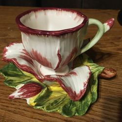 Red CM Inc Chadwick Porcelain Flour Teacup And Saucer
