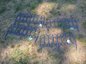 Plastic Garden Fence - 4 Pcs
