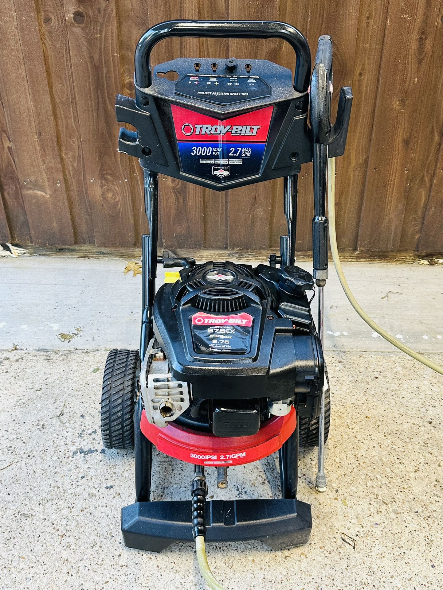 TROY-BILT Pressure Washer 3000 PSI 2.7-Gallon-GPM Cold Water Gas