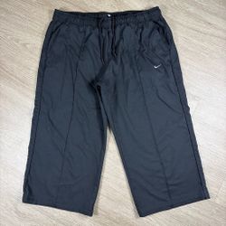 Nike Black Cropped Athletic Pants