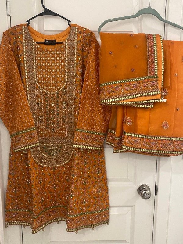 Pakistan/Indian Women Dress