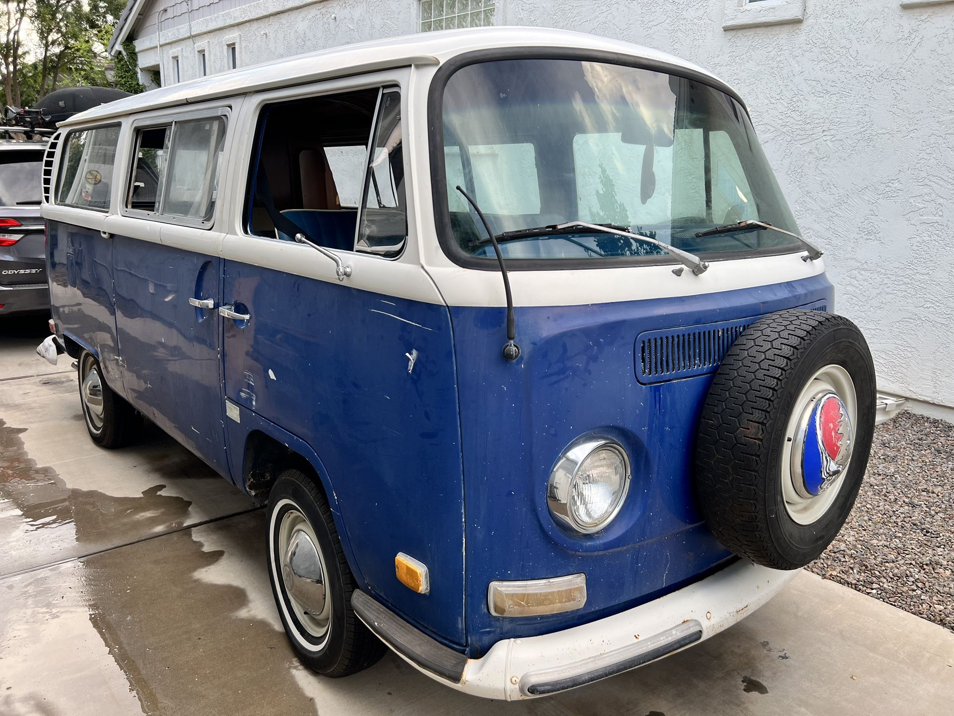 1970 VW BUS RIVIERA TIN TOP CAMPER