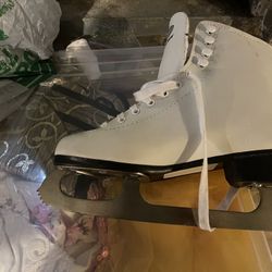 Kids Ice Skates