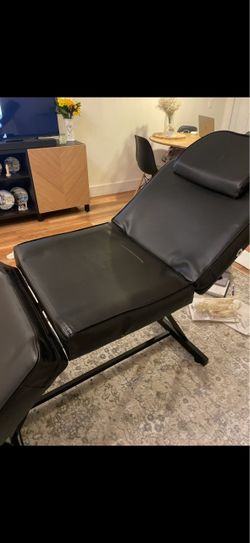 Black Massage Tattoo table