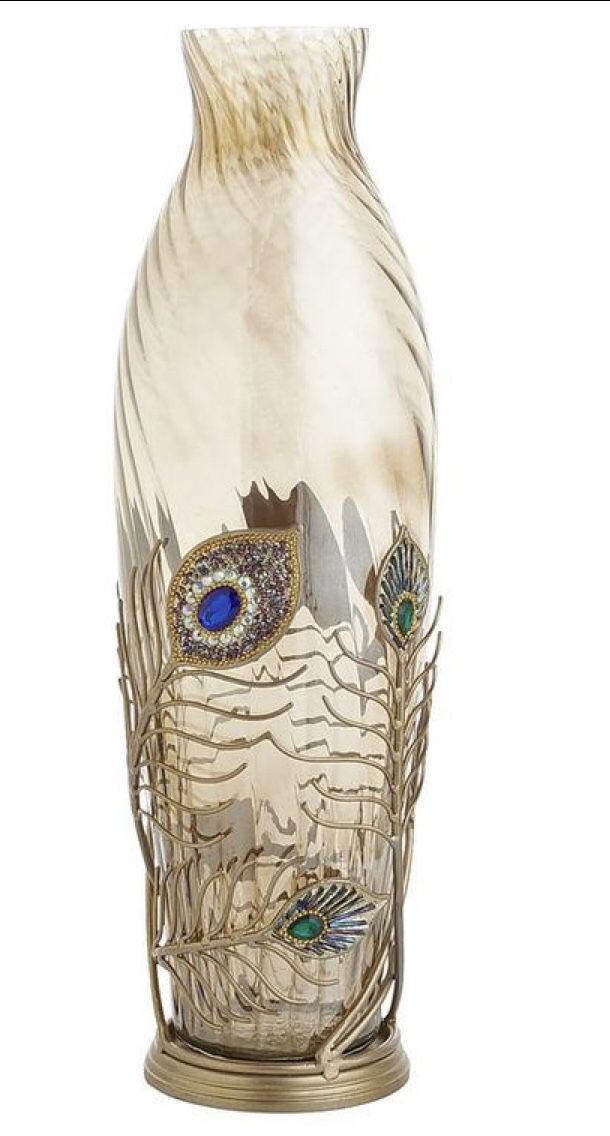 Pier 1 peacock vase