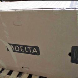 Delta Classic 500 60 in. x 30 in. Alcove Deep Soaking Bathtub Right Drain