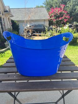 Storage bin