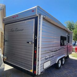 Toy Hauler 