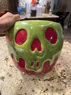 LARGE Poison Apple Disney Candy Jar Snow White evil queen Shiny NEW Villains