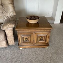 Side Cabinet 