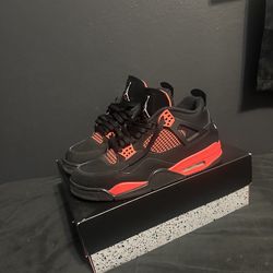 Red thunder size 11