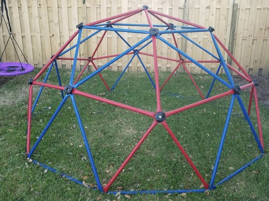 Geometric Dome Climber