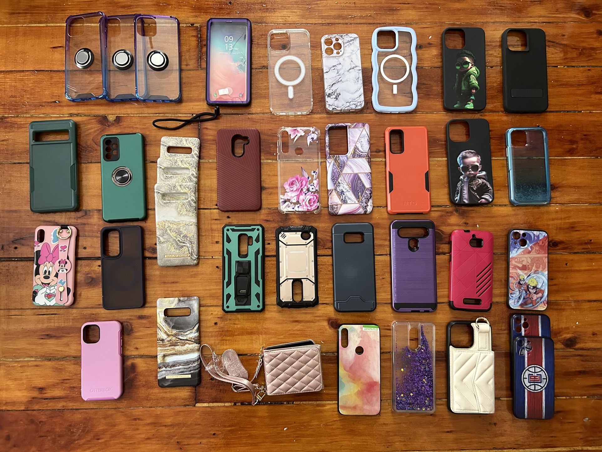 Lot of 36 phone cases