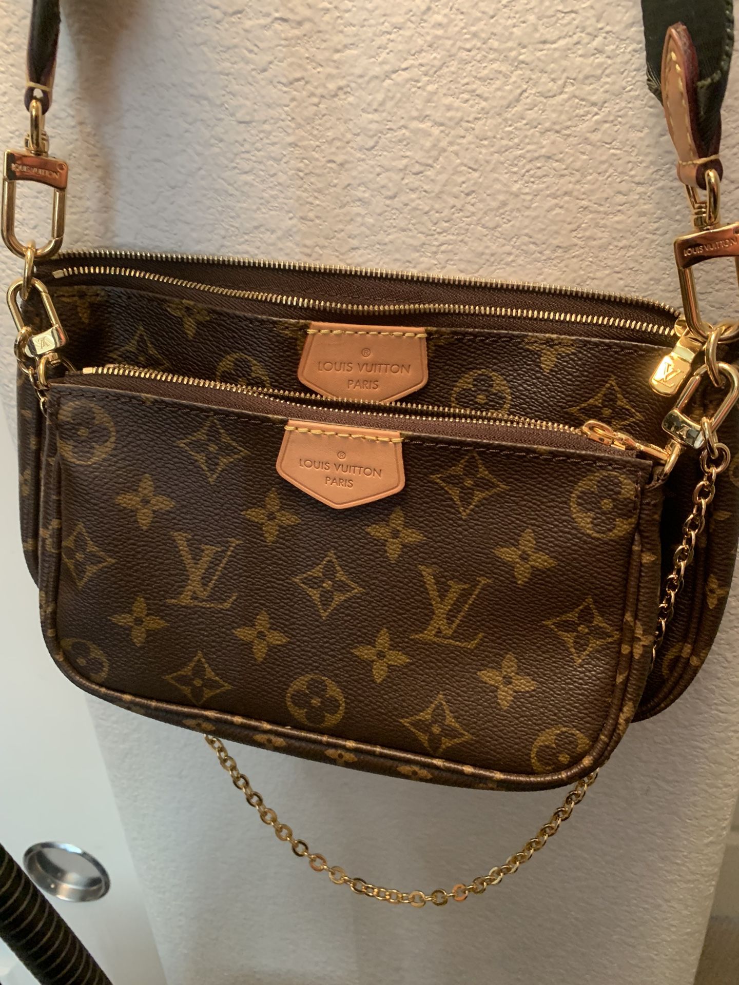 AUTHENTIC PREOWNED LOUIS VUITTON MULTI POCHETTE EXCELLENT CONDITION