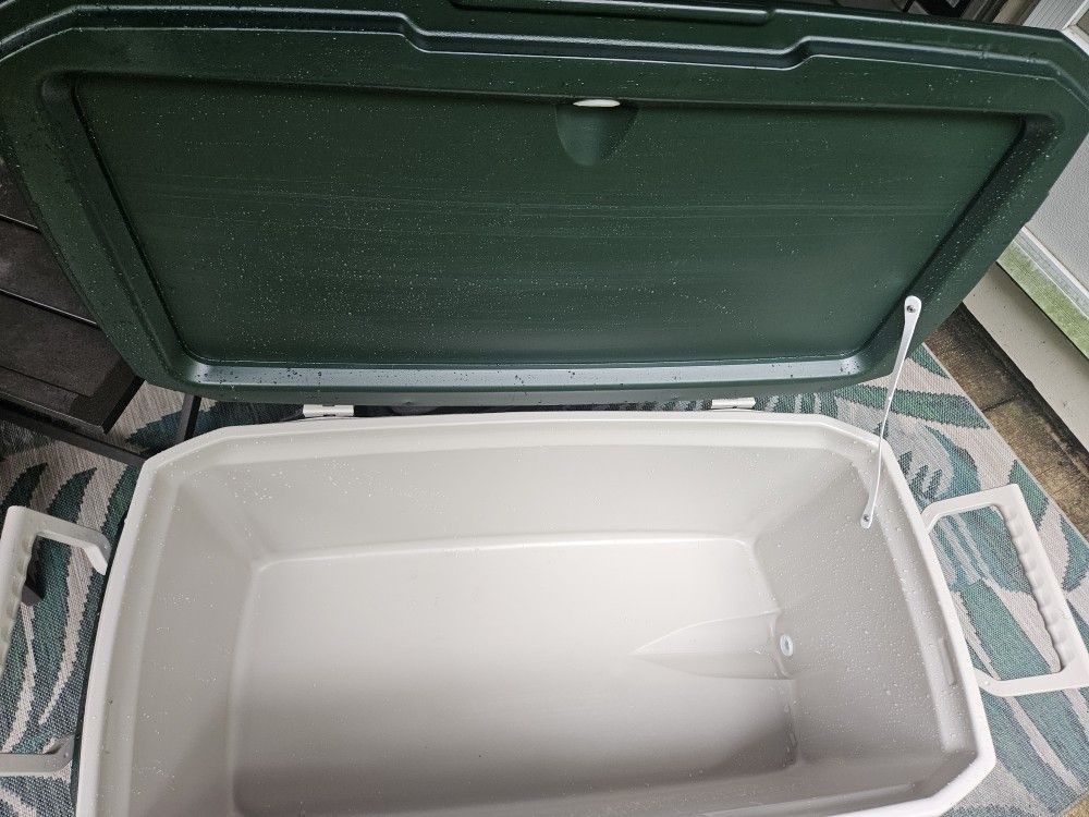 Coleman Cooler 120qt 