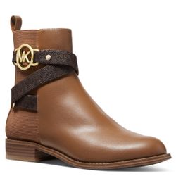 REDUCED PRICE 👁️🎈New 6.5 M  Fit 7 Michael Kors Luggage Color Booties > $60 🎈